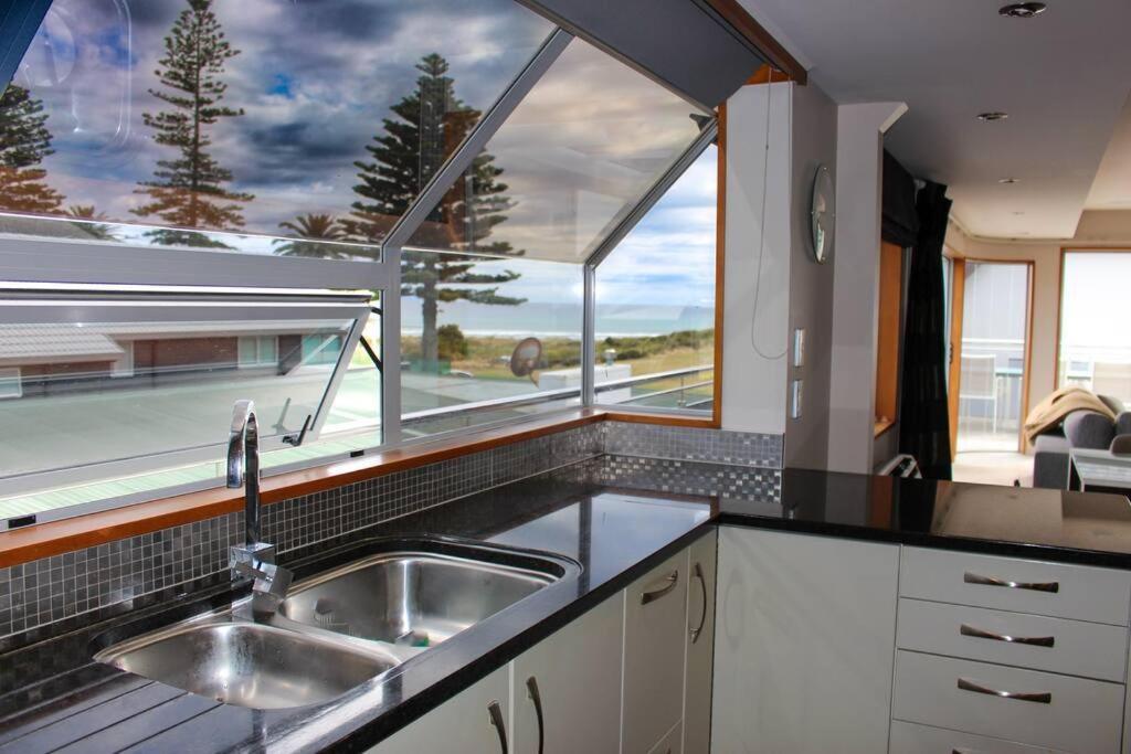Beachfront In *